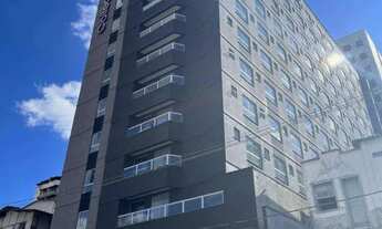 Imagem 3: Studio Compacto e Moderno de 20m² no Centro de Barbacena com Móveis Planejados