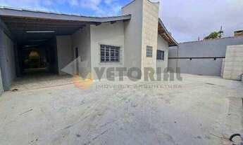 Imagem 2: Casa à venda em Caraguatatuba, Indaiá, com 4 quartos, 156m²