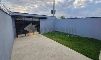 Imagem 2: Casa à venda em Caraguatatuba, Morro do Algodão, com 2 quartos, 79m²