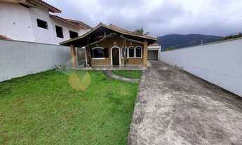 Imagem 3: Casa à venda em Caraguatatuba, Martim de Sá, com 3 quartos, 122m²