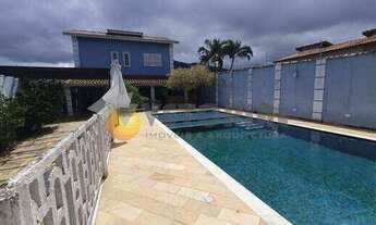 Imagem 4: Casa à venda em Caraguatatuba, Martim de Sá, com 3 quartos, 211m²