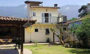 Imagem 2: Sobrado à venda em Caraguatatuba, Massaguaçu, com 2 quartos, 107m²