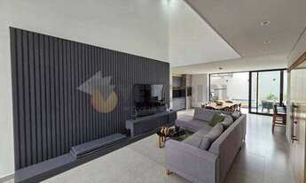 Imagem 3: Sobrado à venda em Caraguatatuba, MASSAGUAÇU, com 3 quartos, 288m²