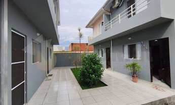 Imagem: Sobrado em condomínio à venda em Caraguatatuba