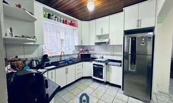 Imagem 2: Casa à venda em São José dos Pinhais, Costeira, com 2 quartos, 160m²