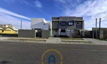 Imagem: Sobrado à venda em São José dos Pinhais