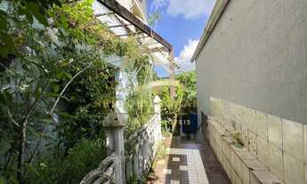 Imagem 7: Casa 3 Quartos em Rua Tranquila à Venda - Santa Bárbara, Niterói