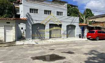 Imagem 1: Casa 3 Quartos em Rua Tranquila à Venda - Santa Bárbara, Niterói