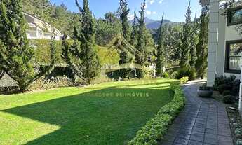 Imagem 2: Casa de Alto Padrão com 5 Suítes no Condomínio no Comary - Teresópolis/RJ