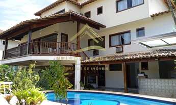 Imagem: Magnífica Casa com 7 Quartos no Condomínio