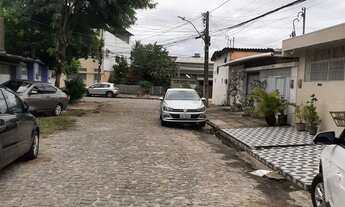 Imagem 3: Casa à venda em Recife, Engenho do Meio, com 3 quartos, 137m²