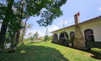 Imagem: Casa com 4 quartos, linear, em condomínio