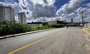 Imagem 4: Terreno com 480m2 em área comercial