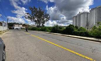 Imagem 5: Terreno com 480m2 em área comercial