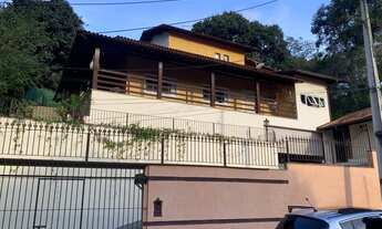 Imagem: Casa à venda, Badu, com 4 quartos, 300m²