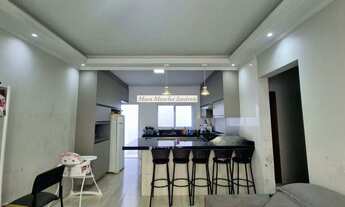 Imagem: Casa à Venda com 2 quartos no Jardim Itália