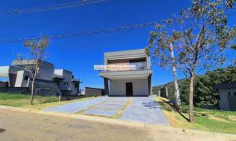 Imagem: Casa de Alto Padrão à Venda  Condomínio