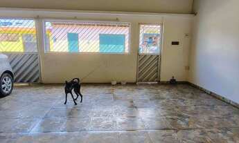 Imagem 5: Casa à Venda no Conjunto Nova Cidade – Ampla, Coberta e Documentada!- 2 Quartos - 1 Suite