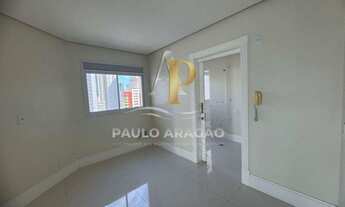 Imagem 3: Apartamento de alto padrão à venda, no Lê Majestic FG, em Balneário Camboriú, Centro, com