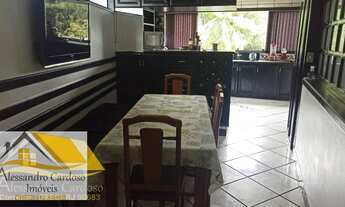 Imagem 5: Vendo casa de alto padrão com piscina e sauna no Centro de Friburgo