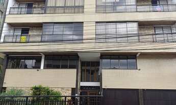 Imagem 2: Vendo Amplo Apartamento no Centro de Nova Friburgo