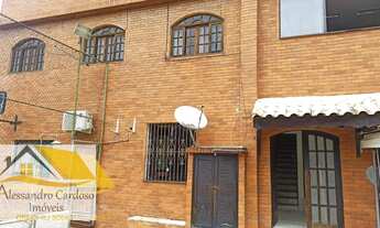 Imagem 2: Vendo casa de alto padrão com piscina e sauna no Centro de Friburgo