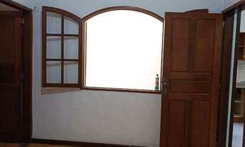 Imagem 2: Vendo Casa no Jardim Califórnia com 1 quarto, sala, cozinha e banheiro