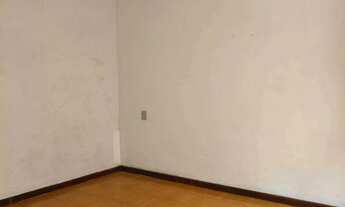 Imagem 4: Vendo Casa no Jardim Califórnia com 1 quarto, sala, cozinha e banheiro