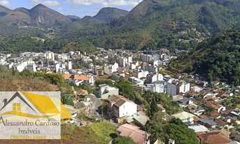 Imagem: Vendo terreno no Centro de Friburgo com