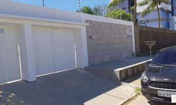 Imagem: Casa à venda em Maceió, Antares, com 4