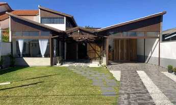 Imagem 2: Casa à Venda na Quadra do Mar