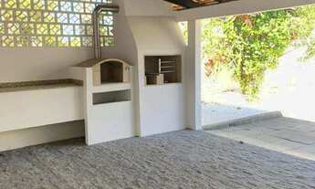 Imagem 5: Casa à Venda em Guaratuba – Alto Padrão e Sustentabilidade no Balneário Coroados