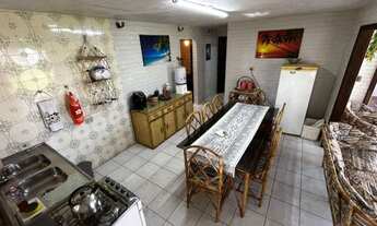 Imagem 7: Casa à Venda em Guaratuba/PR – A Apenas 30m da Avenida Principal no Balneário Coroados