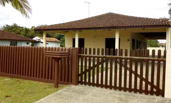 Imagem 2: Casa para alugar com piscina próxima à praia em Guaratuba ( Locação Diária