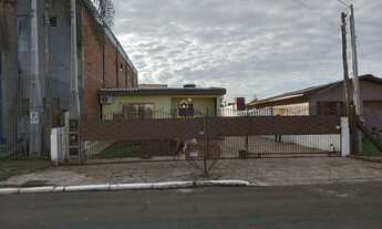 Imagem: Casa à venda em Canoas, Fátima, com 3