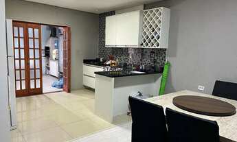 Imagem 6: Casa à venda em Porto Alegre, Farrapos, com 4 quartos, 220m²