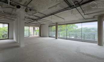 Imagem 1: Apartamento com 398m², 3 suítes, 5 vagas e depósito a venda na Vila Nova Conceição, São Pa