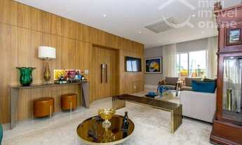 Imagem 2: Cobertura a venda na Vila Nova Conceição, com 272 m² sendo 4 suítes, closet e piscina priv