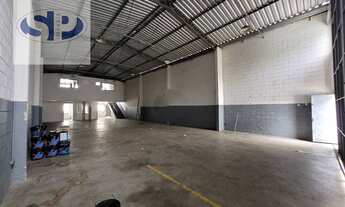 Imagem 5: Alugue Galpão com 300M² em Parque Edu Chaves por R$ 7.200. Imóvel Comercial em São Paulo