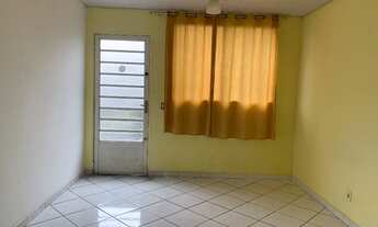 Imagem: Casa geminada, excelente com quintal, garagem