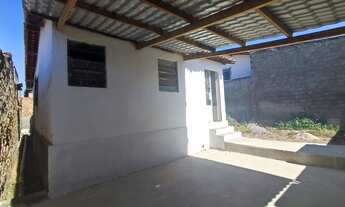 Imagem 3: Casa nas Rendeiras, perto da avenida principal, escriturada, ótima localização