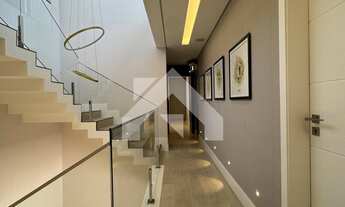 Imagem: Casa de Condomínio à Venda em Alphaville