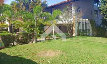 Imagem 2: Casa de Condomínio à Venda em Alphaville, 3 Suítes, 500m²