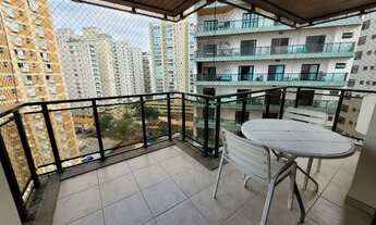 Imagem 7: APARTAMENTO AMPLO COM 3 SUÍTES E PEQUENA VISTA PARA O MAR