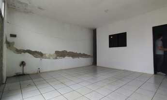 Imagem 2: Casa com 2 quartos a venda no bairro Rendeiras