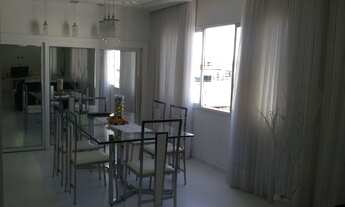 Imagem 3: No calçadão de Pitangueiras - Totalmente reformado - 02 vagas de garagem