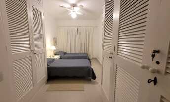 Imagem 5: PITANGUEIRAS – UMA QUADRA DO MAR, MARAVILHOSO APTO REFORMADO, DECORADO, 02 VAGAS DE GARA