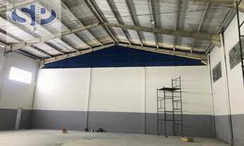 Imagem 4: Galpão em Vila Nova Bonsucesso - Guarulhos com 544m² à locação por R$15.000 - 4 docas, sal