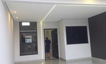 Imagem 2: Casa à venda e locação em Loteamento Sumaré - Maringá com 3 dormitórios e 2 banheiros por