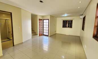 Imagem 3: Casa a VENDA localizada no Condomínio Santa Cristina, bairro Indianópolis, Caruaru-PE